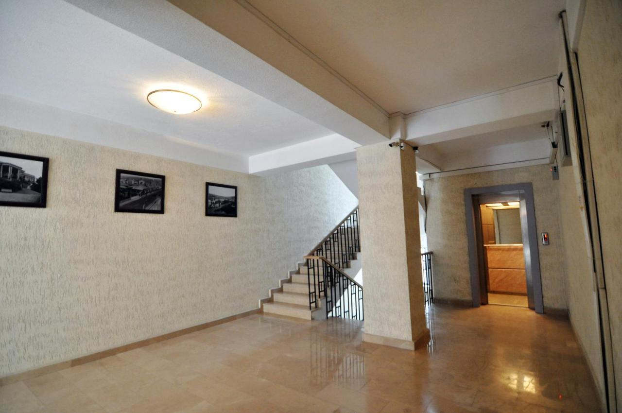 3Bd-2Bth Apartment In Tbilisi City Center エクステリア 写真