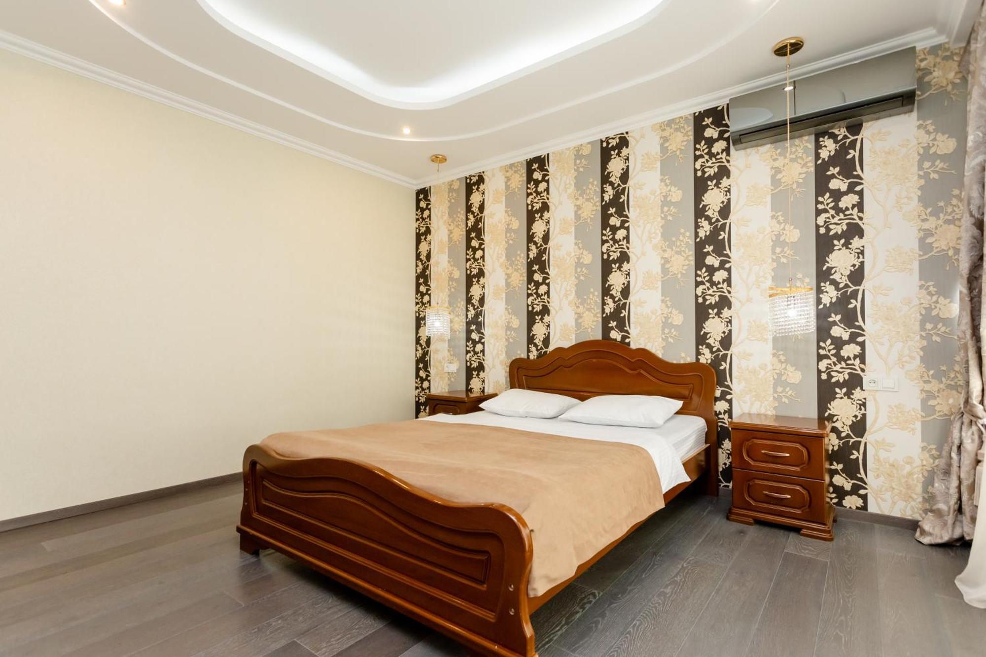3Bd-2Bth Apartment In Tbilisi City Center エクステリア 写真